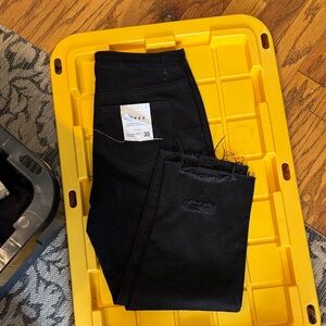 Ceros Black High Rise Crop Straight leg Distressed Jeans